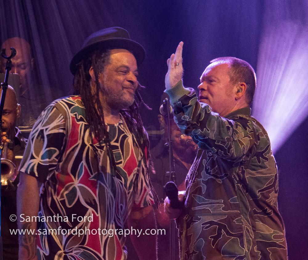 UB40